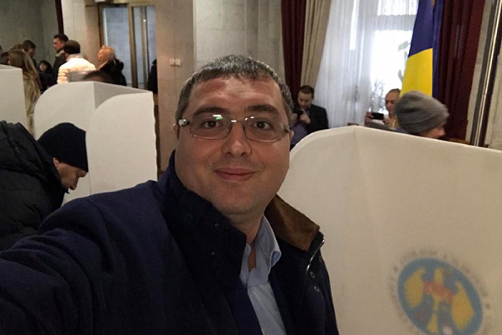LIVE // Alegeri Prezidențiale 2020: Exprimarea votului de către candidatul Partidului Nostru, Renato Usatîi